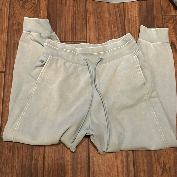 NWOT.  Active set sweat top jogging set - Picture 7 of 7